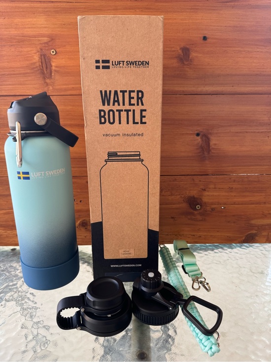 Luft Sweden Other - Luft Sweden Blue Vacuum Insulated Water Bottle